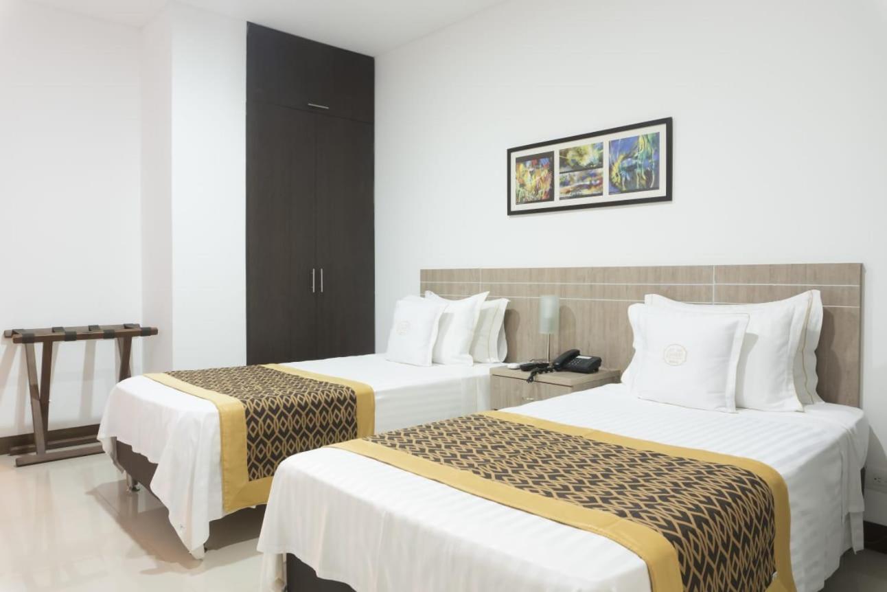 Hotel Cinco Montería Екстериор снимка